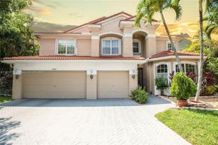 5280 Nw 95th Ave - Photo 1 of 1