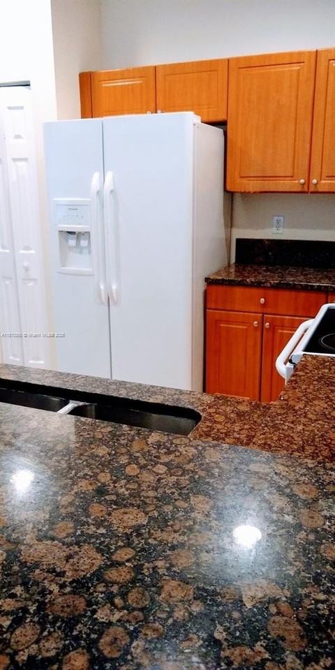 2748 Southwest 83rd Avenue #108 - Photo 7 of 20