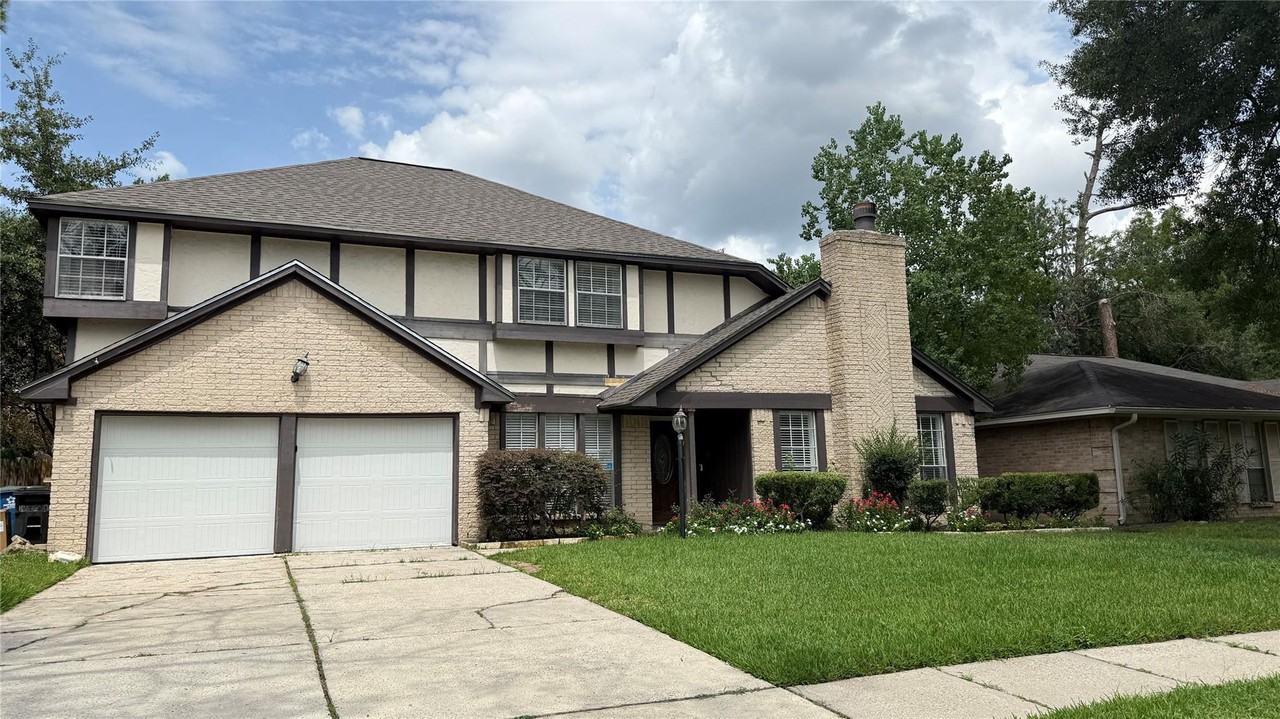 4306 Shalom Creek Ln - Photo 3 of 44