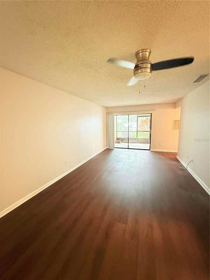 3883 Atrium Dr #3 - Photo 5 of 28