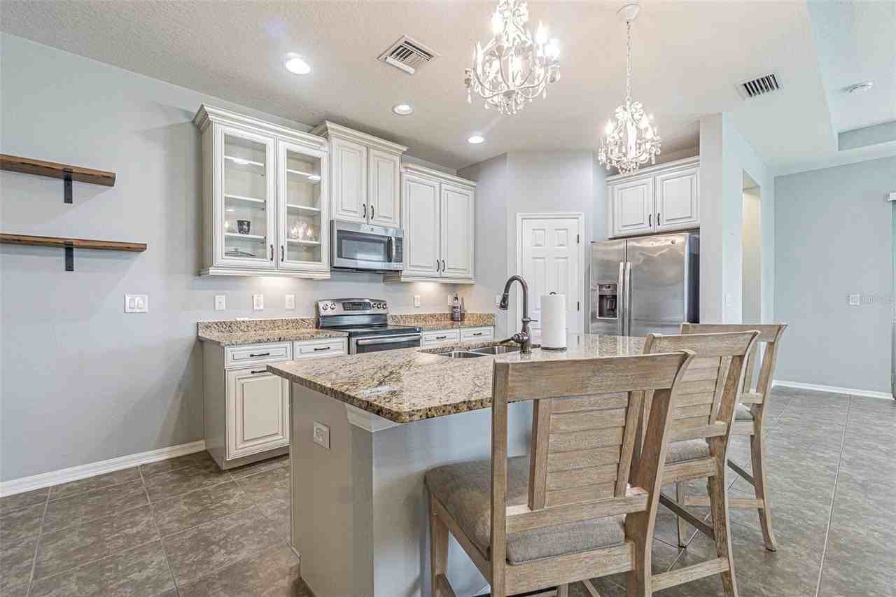 4256 Ashton Meadows Way - Photo 4 of 42