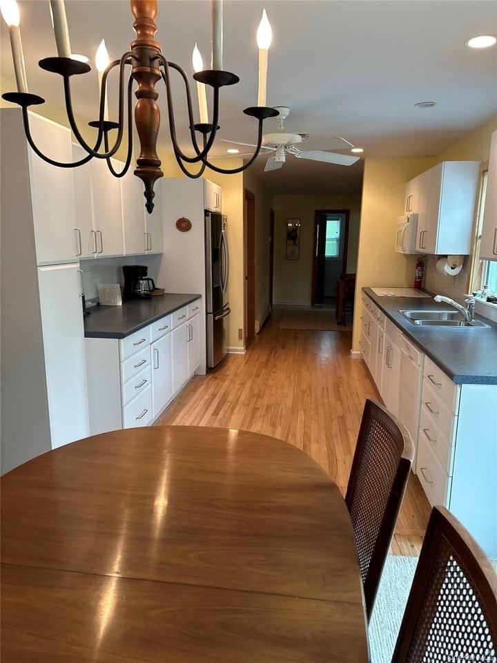 36 Walker Avenue - Photo 7 of 16