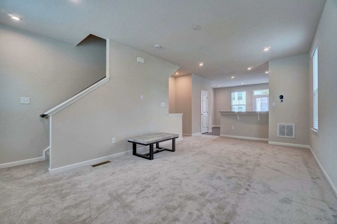 243 Tern Av - Photo 7 of 23