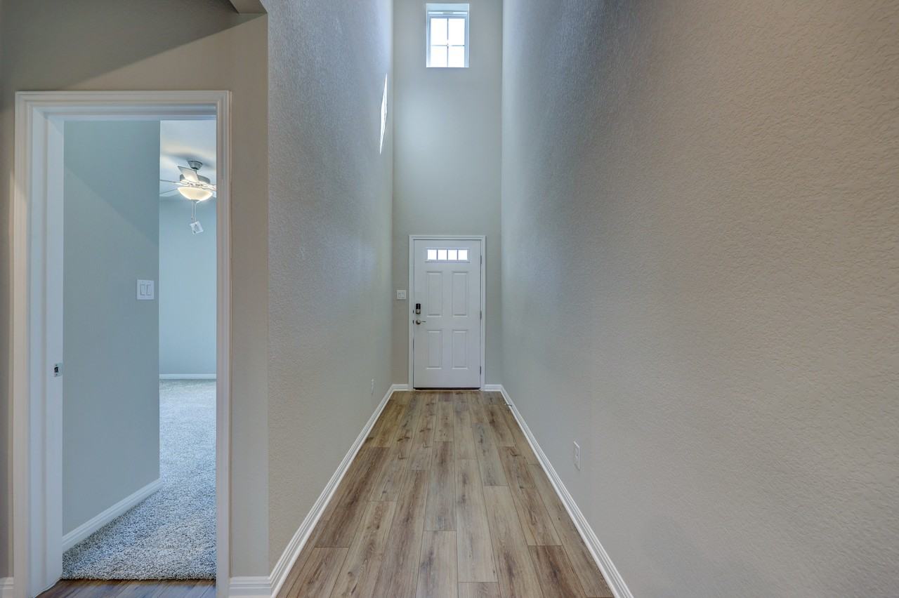 117 Fairmeadow Downs Dr - Photo 3 of 50