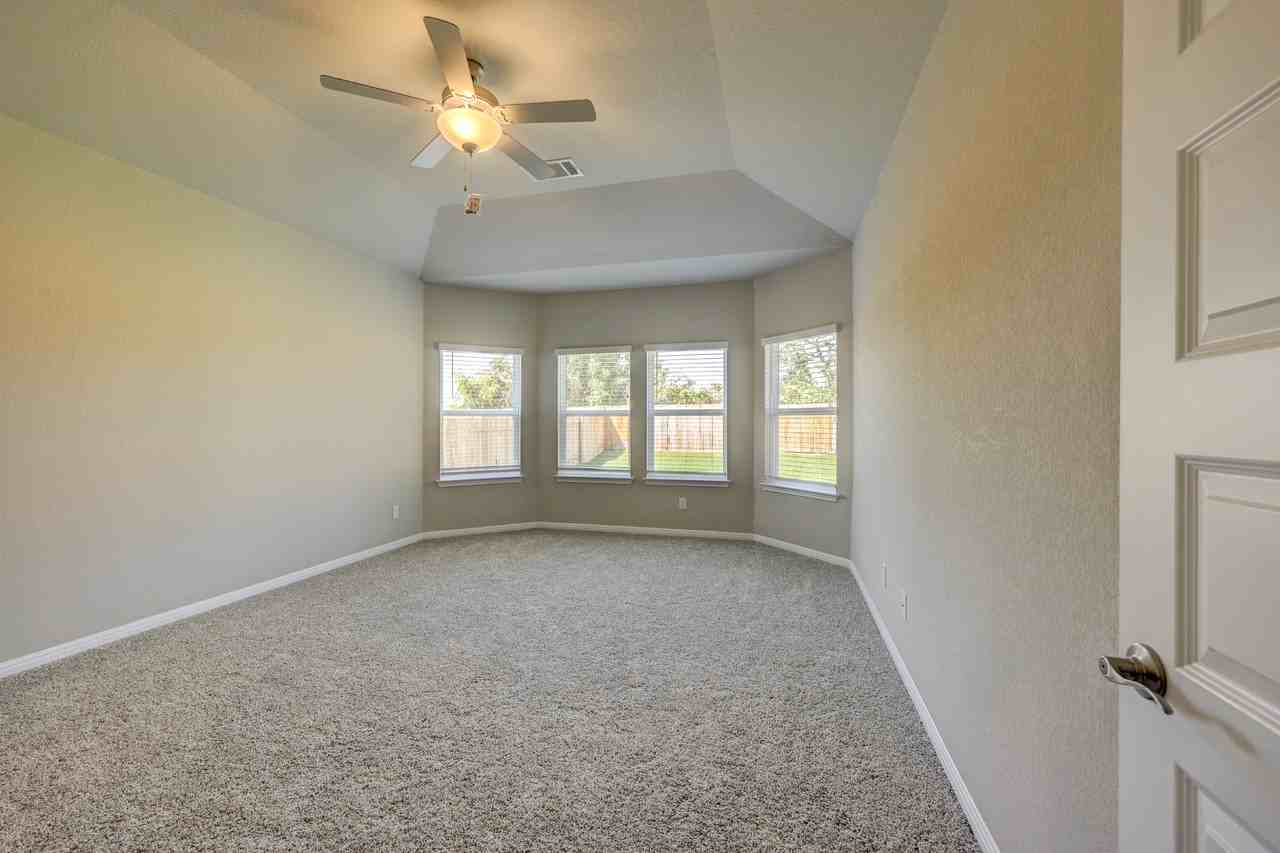 117 Fairmeadow Downs Dr - Photo 7 of 50
