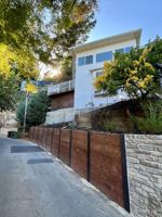 featured image of Scenic Road & Redwood Road