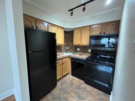 Robinson 205 - Photo 1 of 1