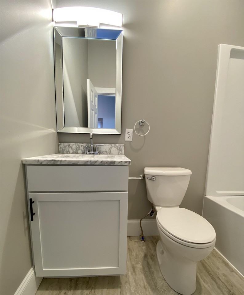 201 West Avenue-Ironhorse Flats - Photo 7 of 42