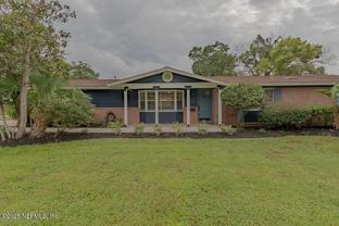 5020 Brighton Dr - Photo 1 of 1