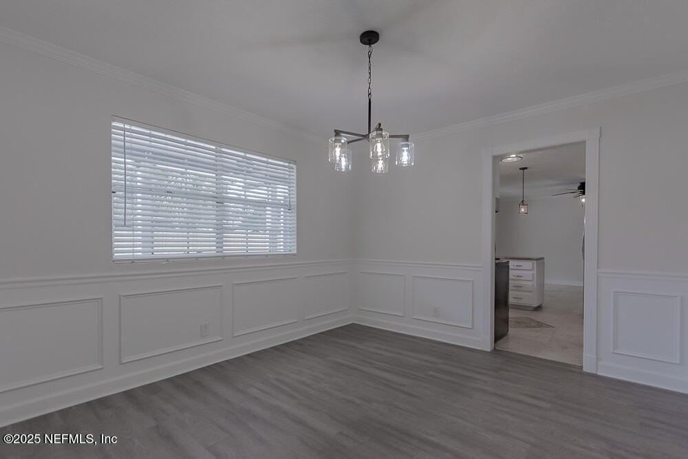 5020 Brighton Drive - Photo 5 of 50