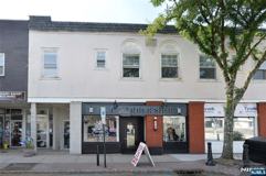 7 Main St Apt 2b - Photo 1 of 1