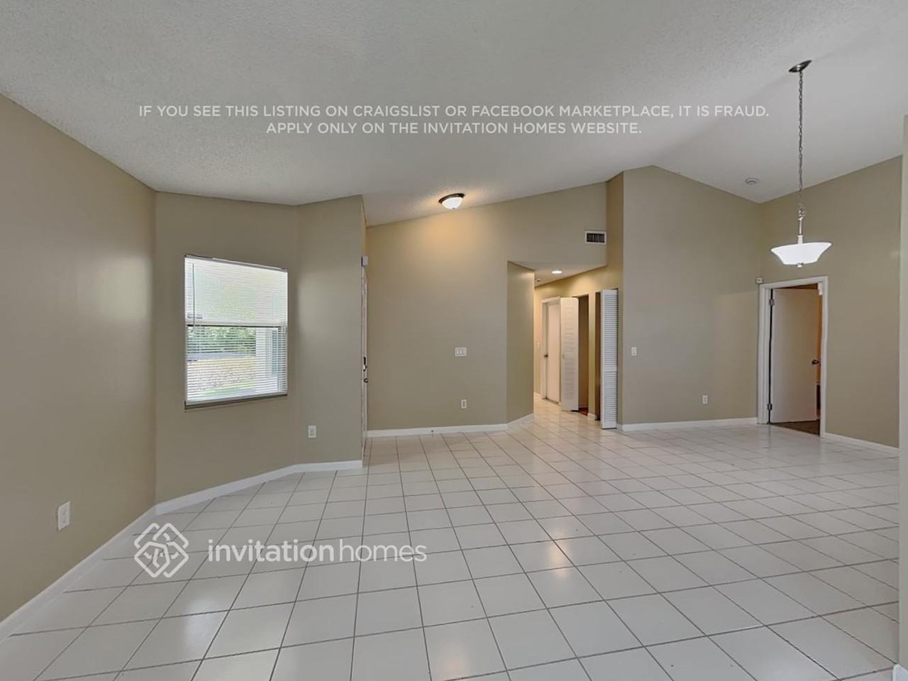 1333 East Glen Oak Road - Photo 3 of 17