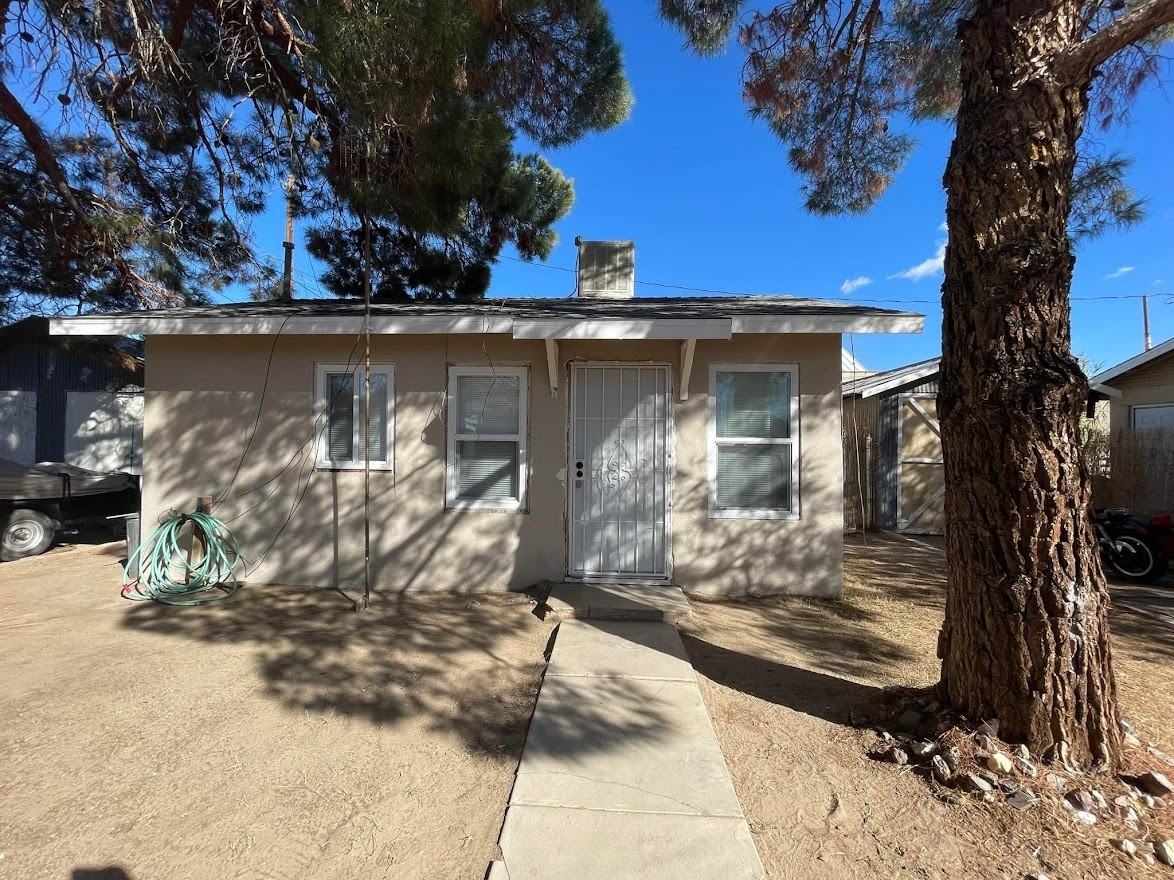 Yermo 6 Pack - Photo 2 of 18