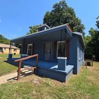 featured image of 858 Alaska St