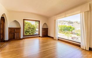 featured image of Yerba Buena Avenue & Brentwood Avenue