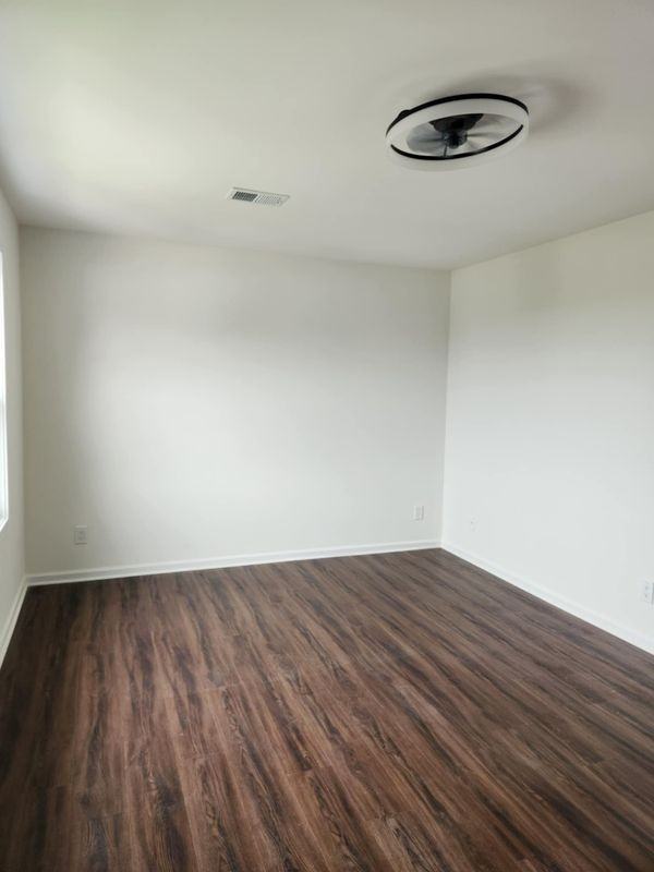 3713 Bergen Tpke ##2 - Photo 7 of 12