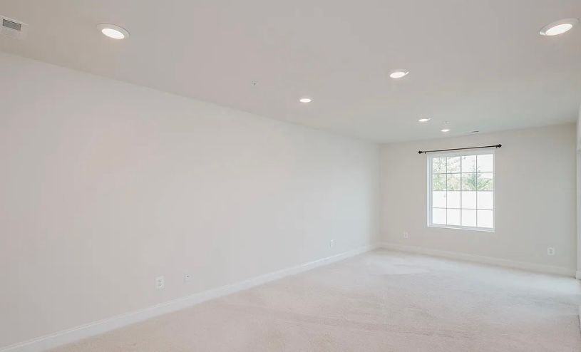 1436 Onnesta Court - Photo 5 of 30