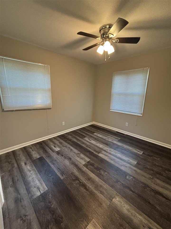 1430 Clayton Ct - Photo 3 of 14