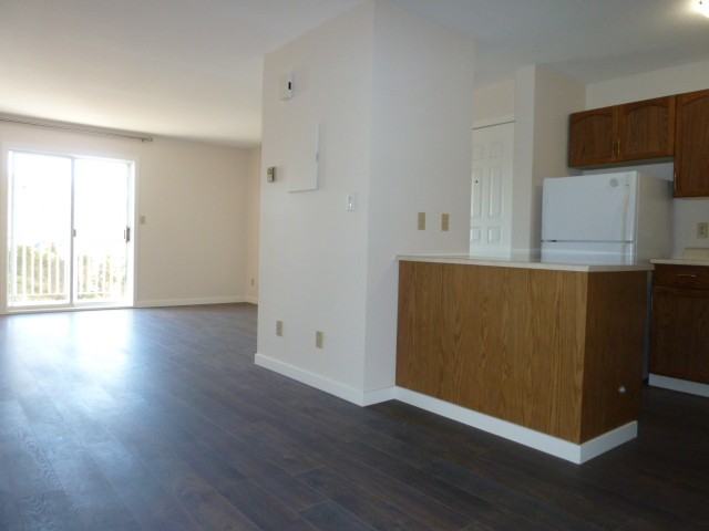 735 Cook Rd #208B - Photo 2 of 9