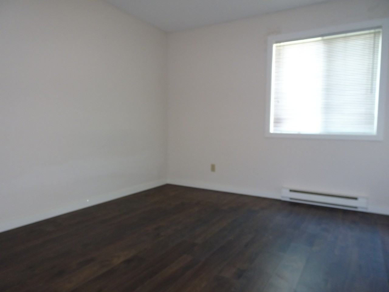 735 Cook Rd #208B - Photo 4 of 9
