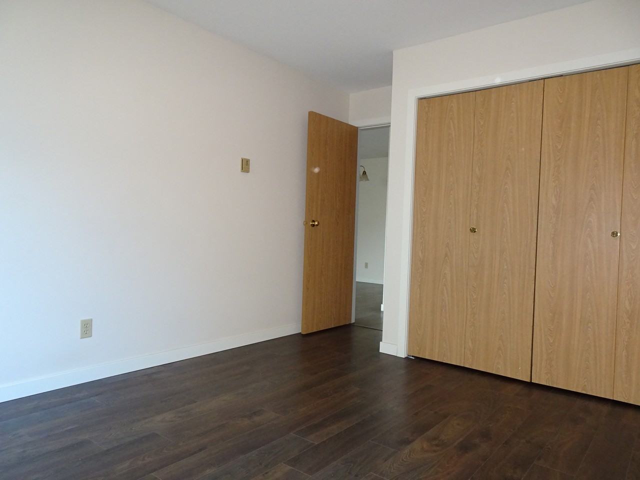 735 Cook Rd #208B - Photo 6 of 9