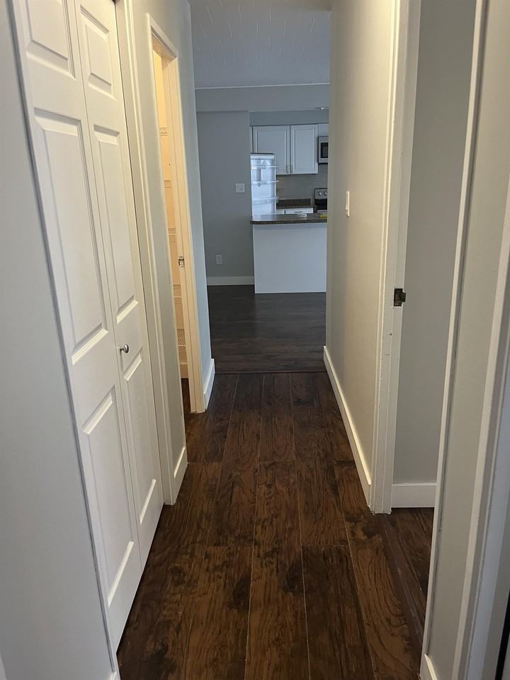 1578 5-1578 Kelly Lake Road #5 - Photo 3 of 8