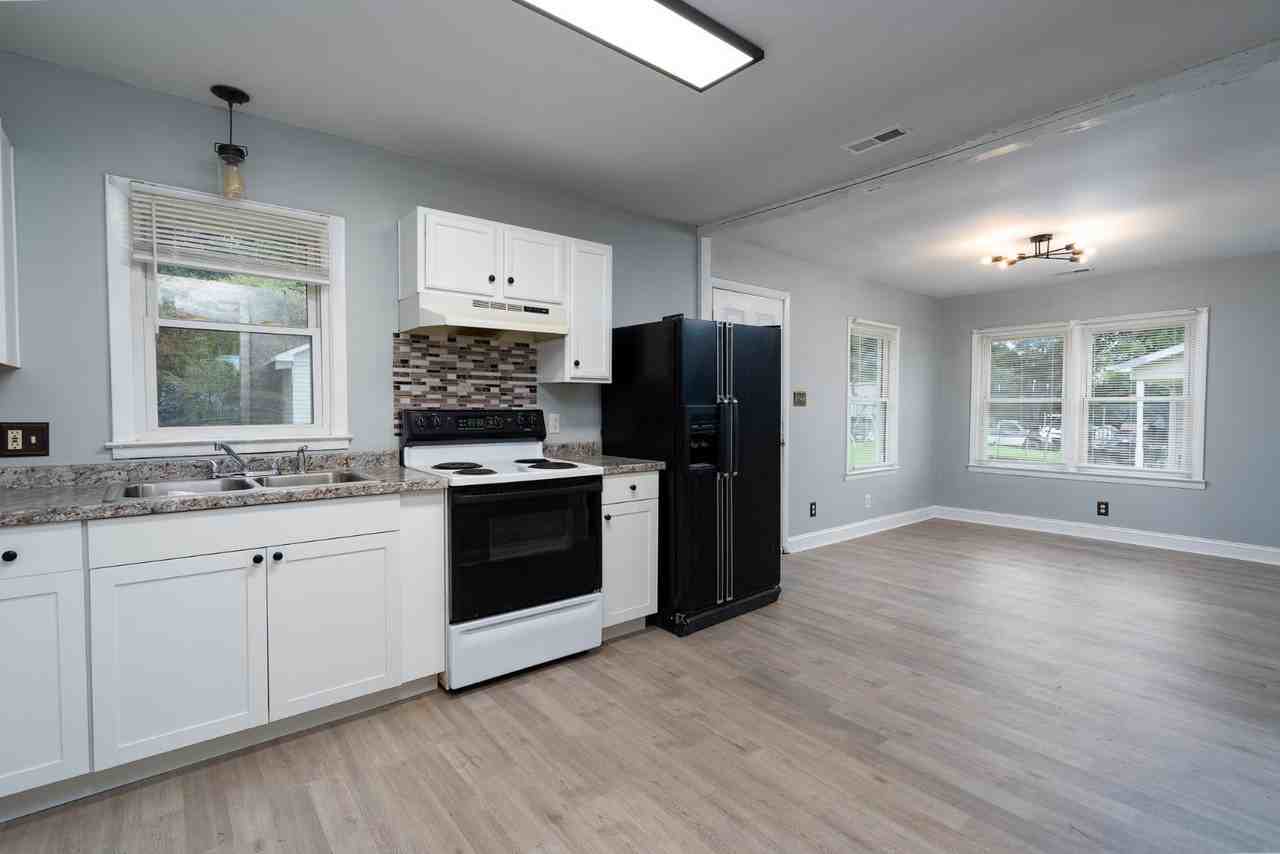 113 Crestview Dr - Photo 7 of 11