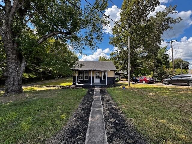 109 Booth Rd - Photo 2 of 12