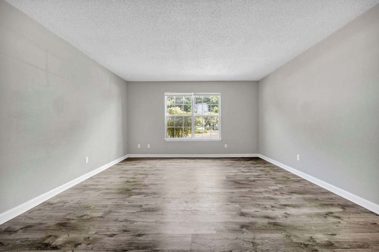 Bridle Ridge - Photo 4 of 32