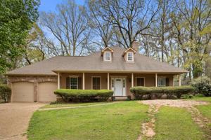 featured image of 107 Newport Cir