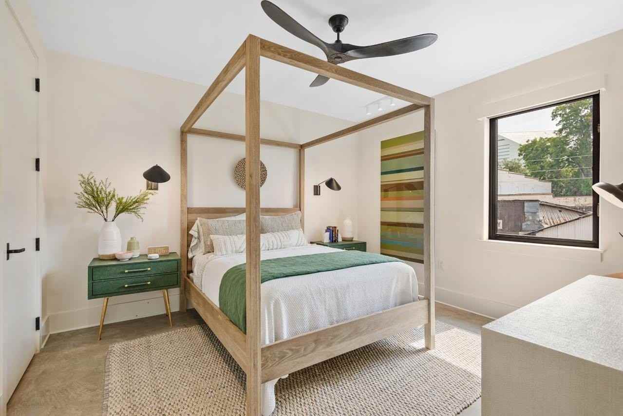 510 All Saints St #302 - Photo 4 of 31