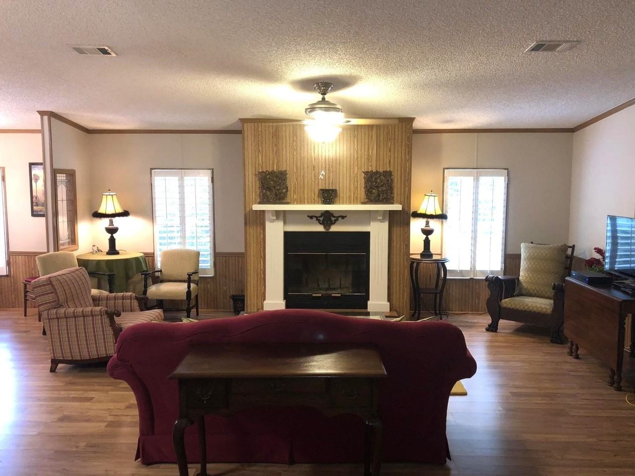 4359 Maylor Rd - Photo 2 of 17