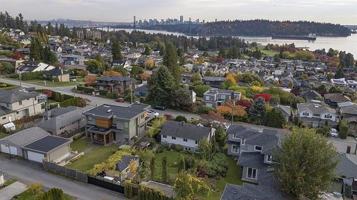 featured image of 1235 Fulton Avenue