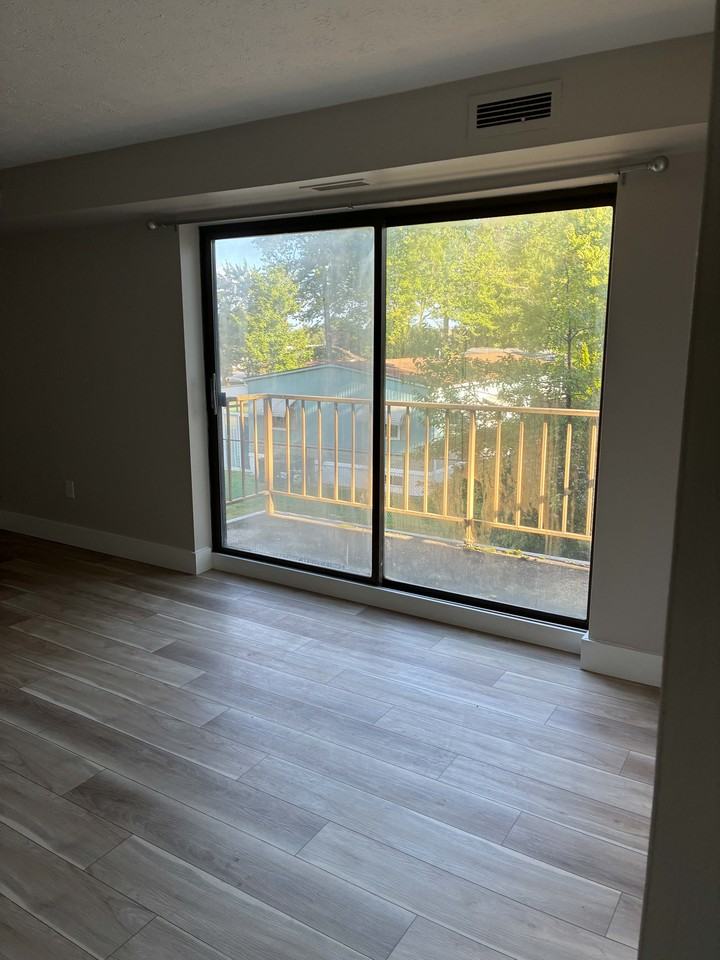 Trenton Place Apartments - Photo 7 of 49