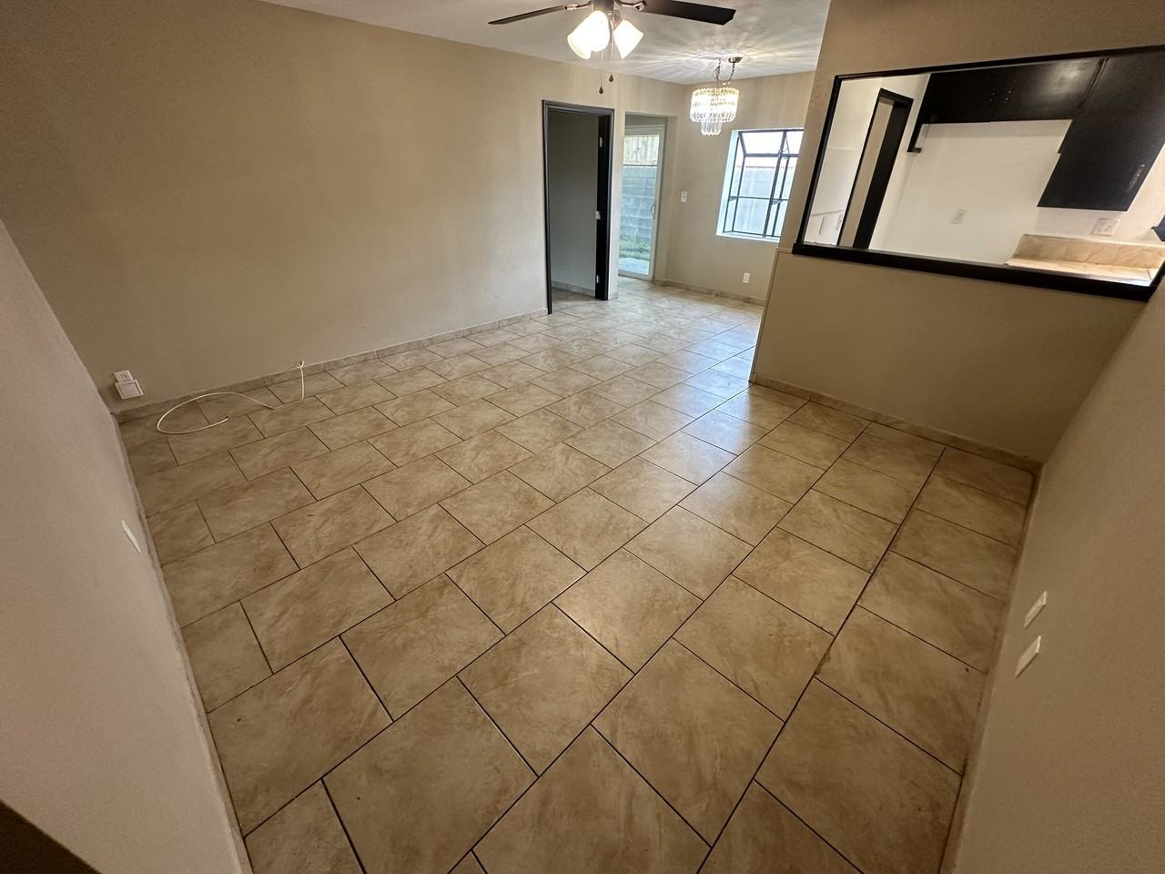 45456 Foxton Ave - Photo 2 of 26