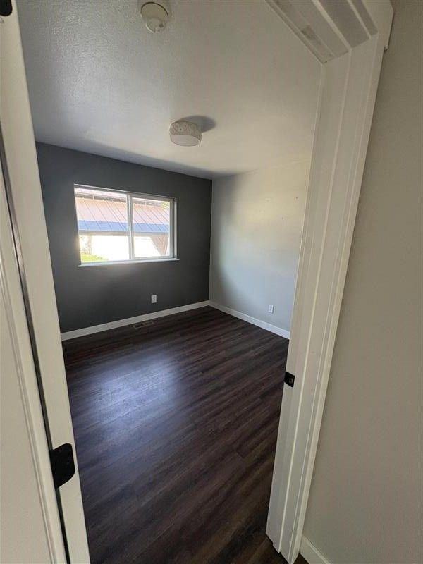 4447 Lux Ave - Photo 5 of 10