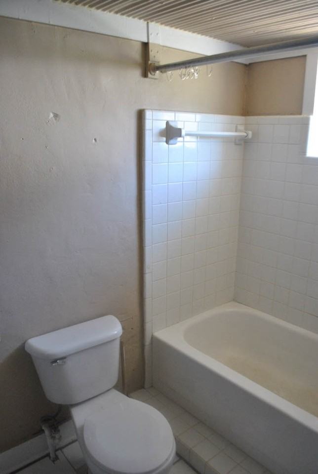 706 2nd St Ne - Photo 4 of 5