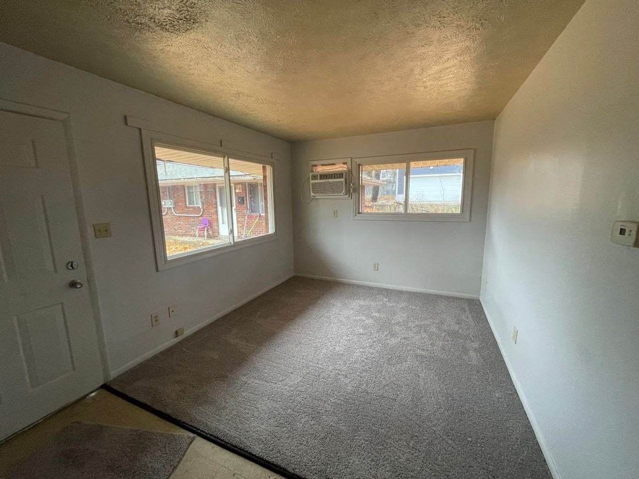 15 Neal Ct - Photo 4 of 9