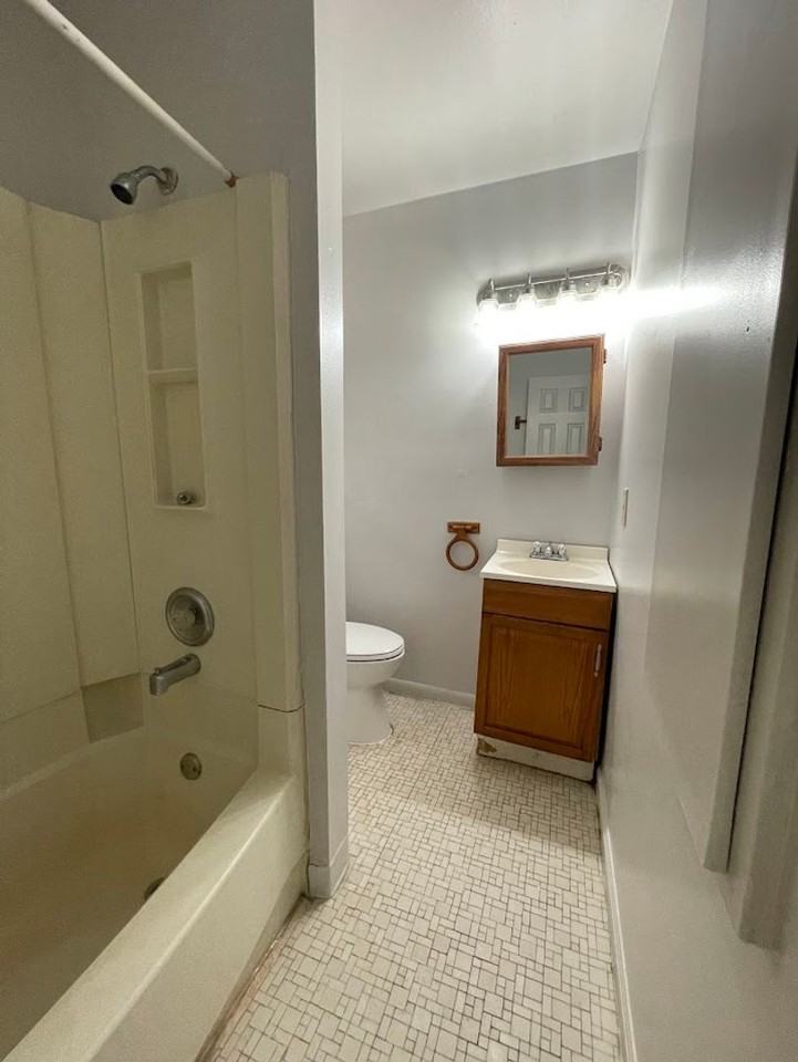 15 Neal Ct - Photo 7 of 9