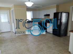 519 S Oak St - Photo 1 of 1