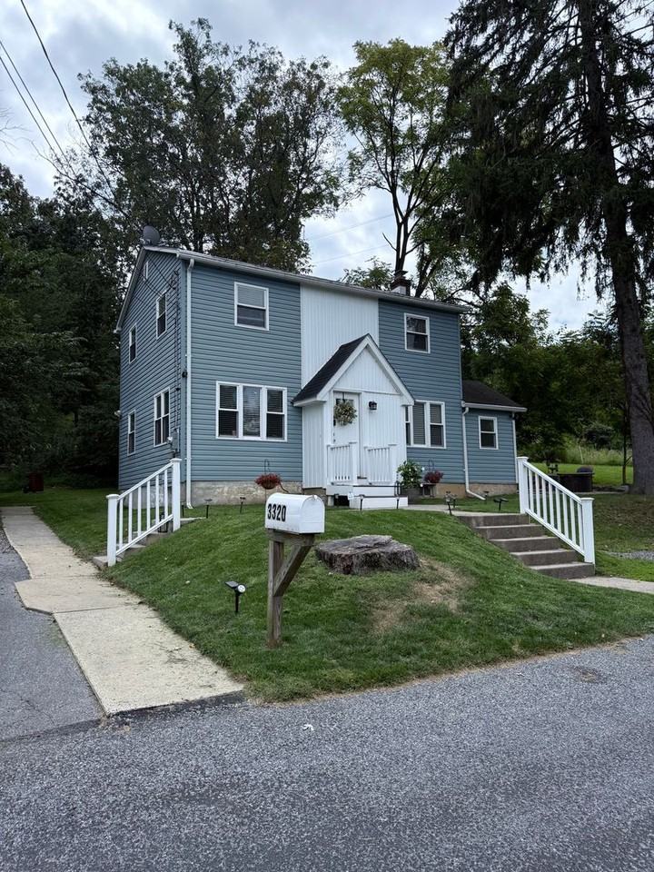 3320 S 7th Street Ext - Photo 2 of 26