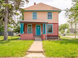 featured image of 226 15th St Ne