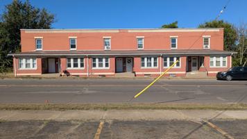 featured image of 1301 Erie St S