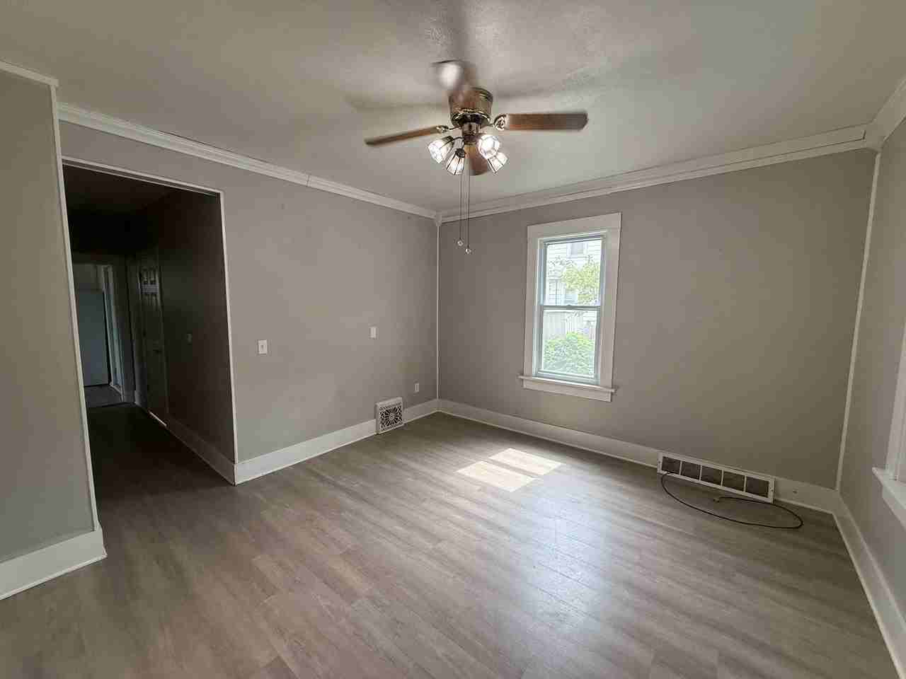 815 13th St S - Photo 3 of 18