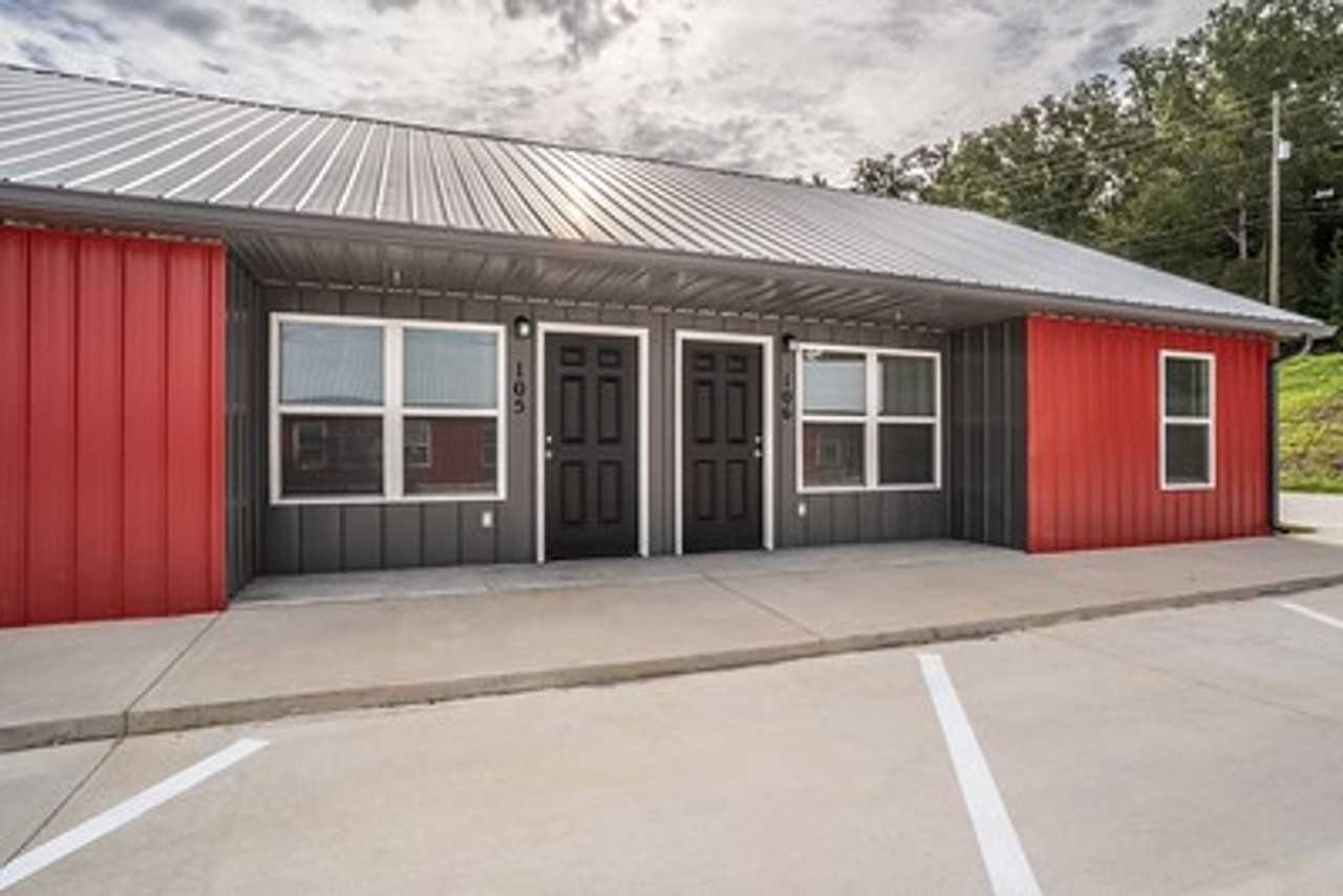 Creekside Studios - Photo 2 of 29