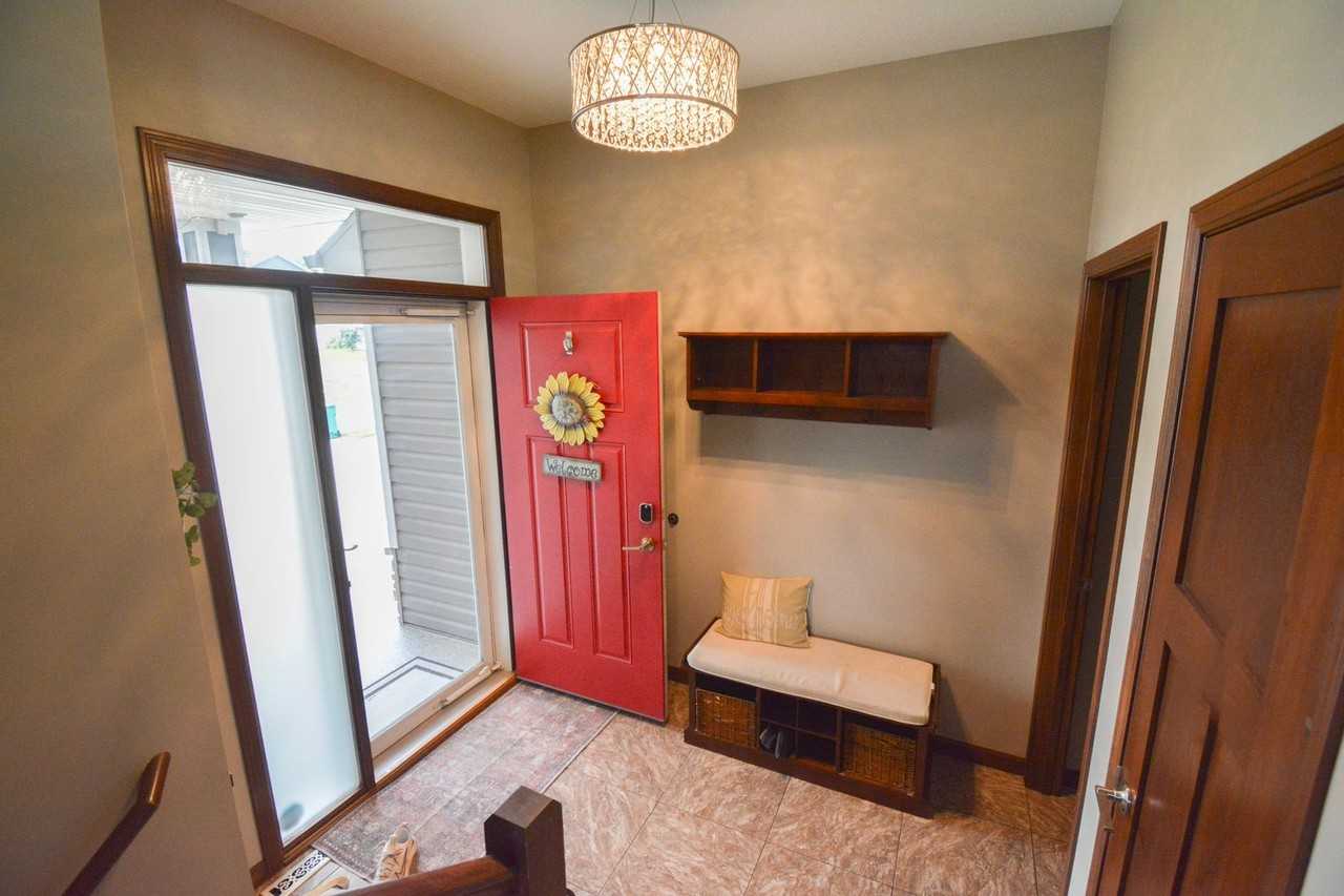 5623 October Rd Nw - Photo 2 of 25