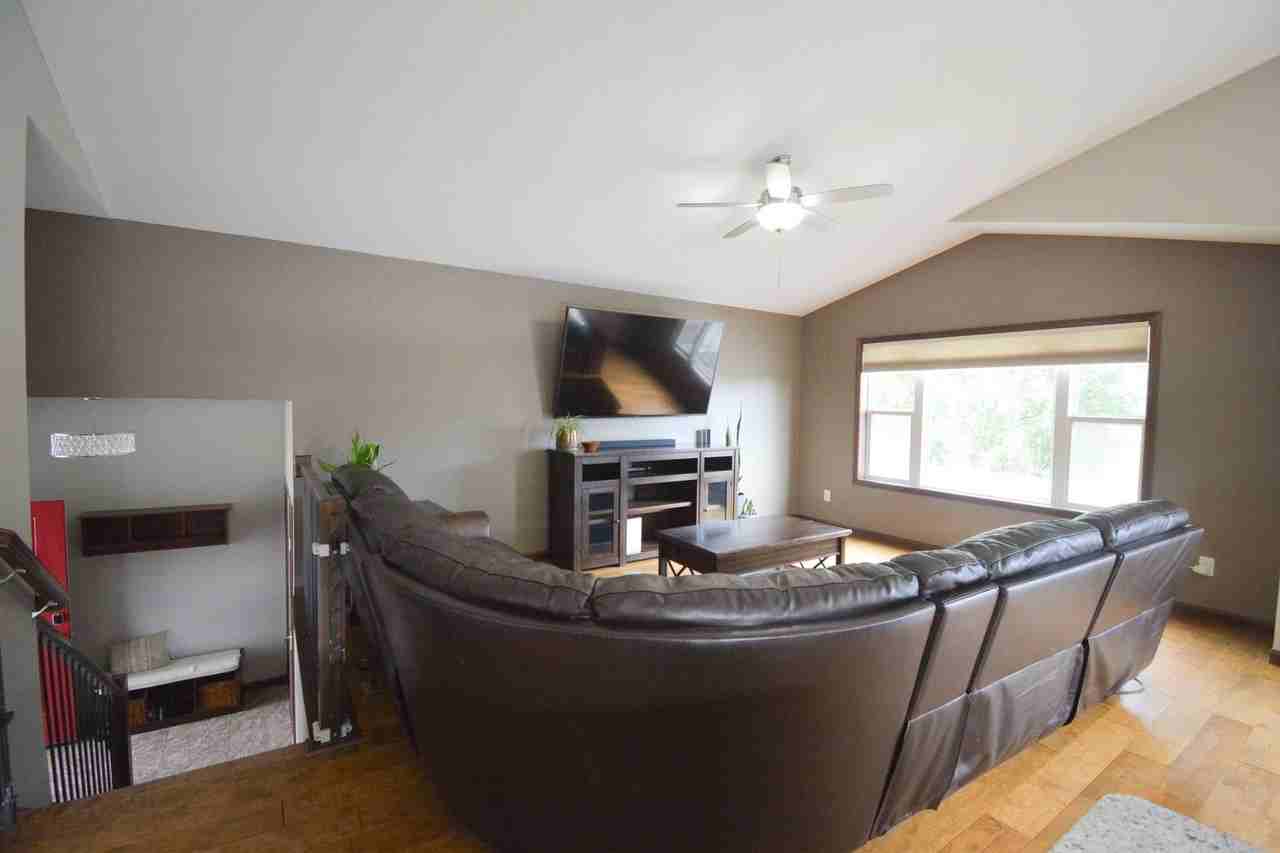 5623 October Rd Nw - Photo 3 of 25