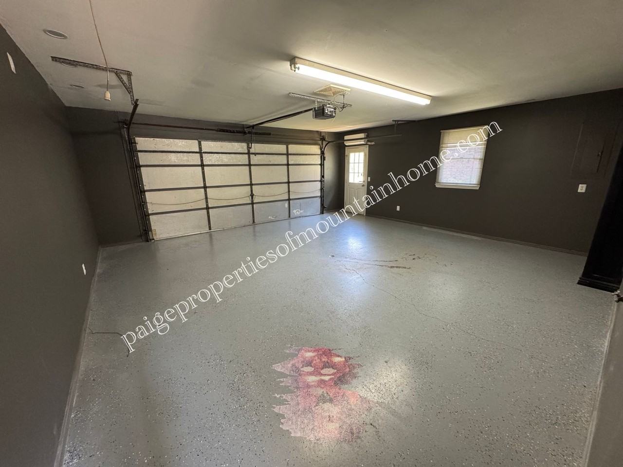 307 Leatherwood Dr - Photo 2 of 28