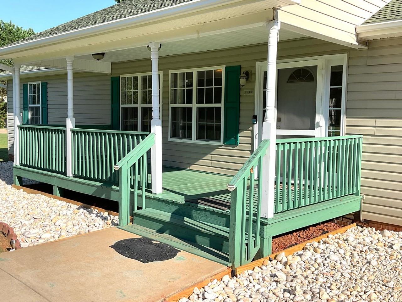 2700 Moose Gantt Trl - Photo 2 of 39