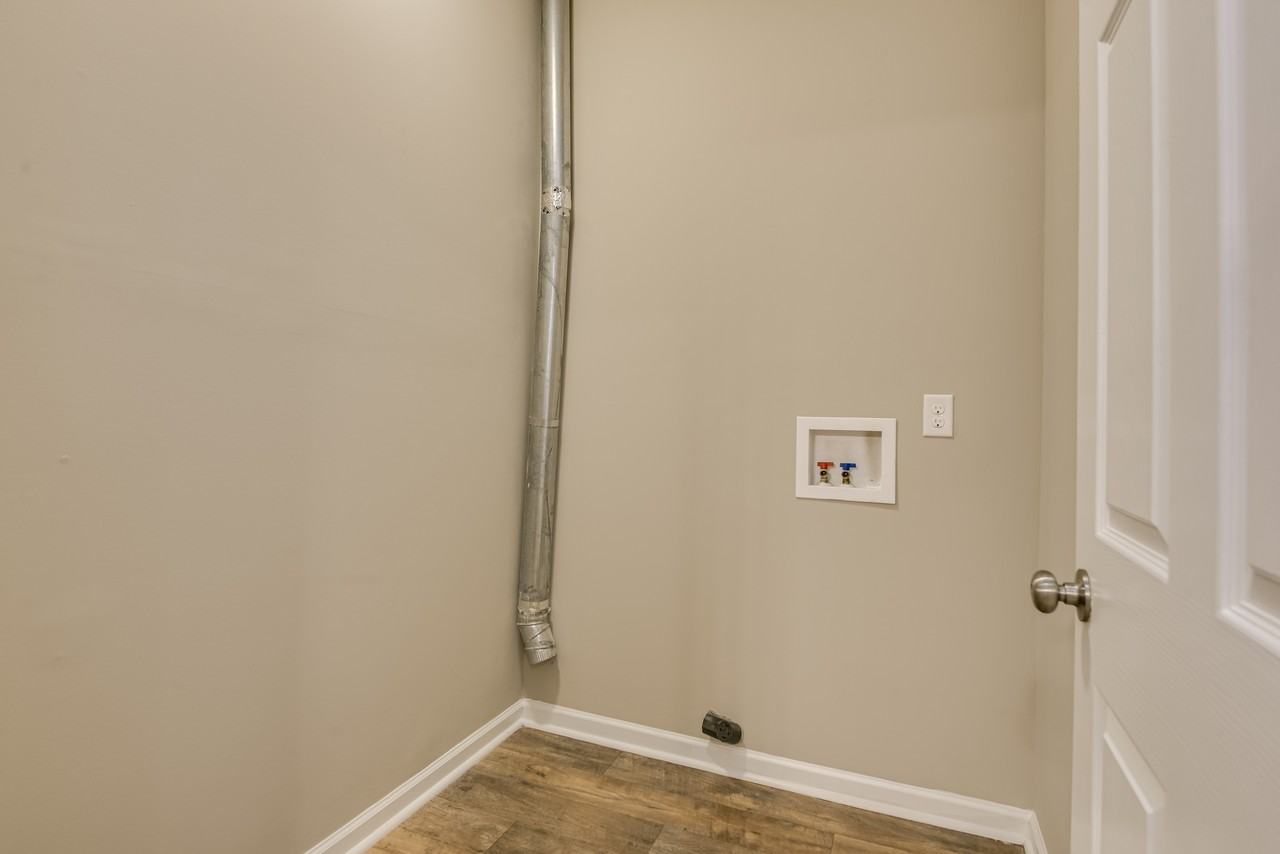 205 Old Berzelia Rd - Photo 6 of 29